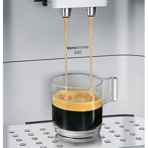 Photo d'une sortie de café VeroAroma Bosch 300